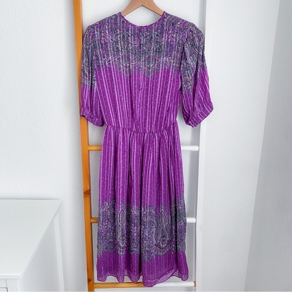 Hanae Mori Dresses & Skirts - Vintage Hanae Mori New York VTG Chiffon Paisley Stripe Dress Purple